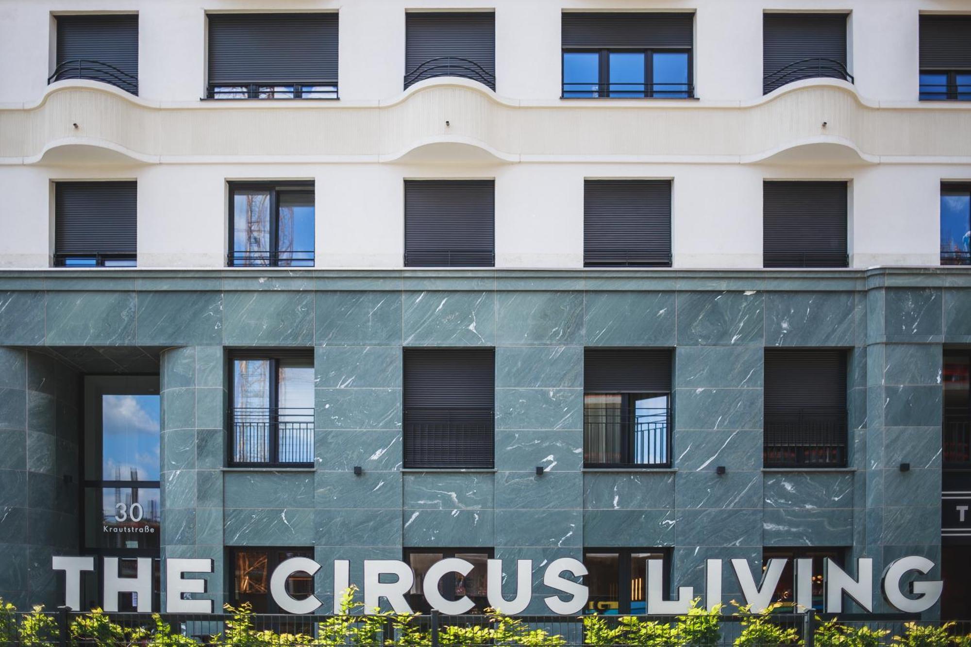 The Circus Living — Photos 1